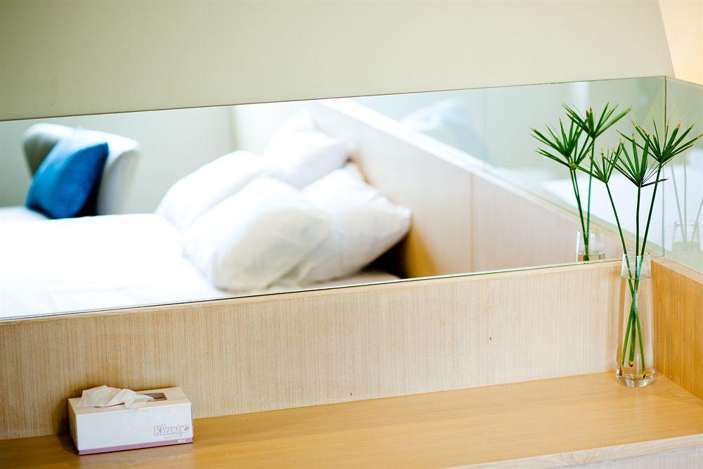 U431 Chaengwattana Hotel Нонтабури Екстериор снимка