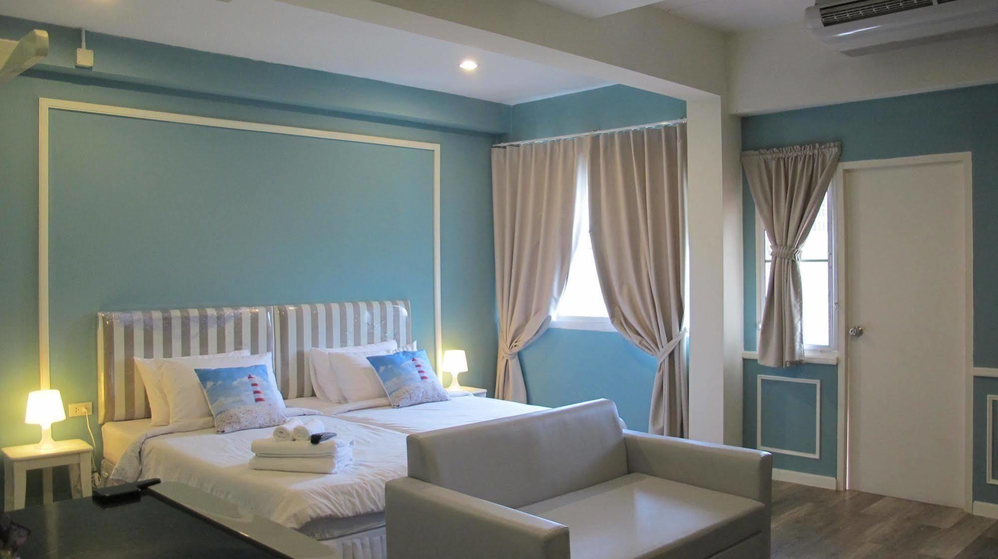 U431 Chaengwattana Hotel Нонтабури Екстериор снимка